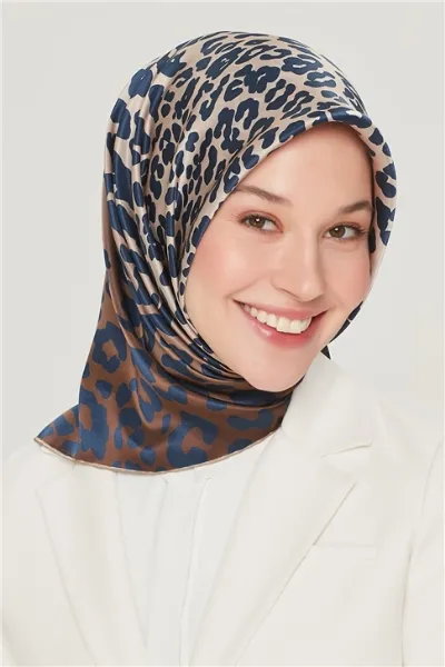 Armine Saf İpek Twill Eşarp 8550 Sütlü Kahve resmi
